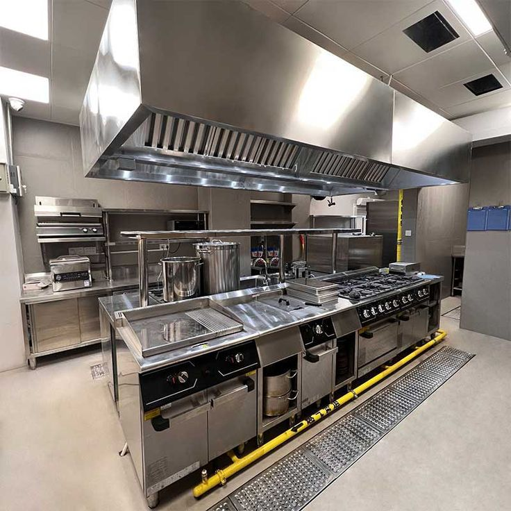 Stainless Steel Kitchen Equipment: Durability, Hygiene, and Design