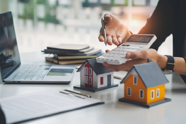 Unlock Instant Funds with Fast Bridging Loan Solution in Manchester